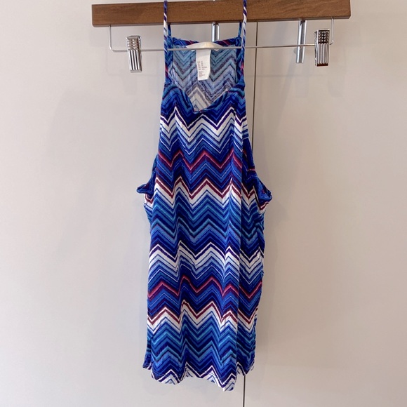 H&M halter top in a colorful print, size XS - Picture 4 of 4